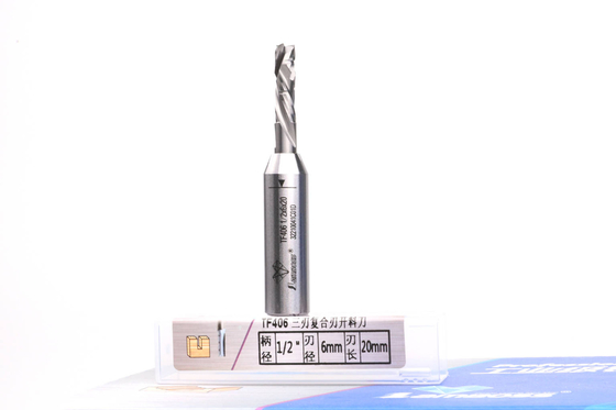 Le CTT de peu de compression de bords du carbure trois a directement mordu 6mm pour le règlage de forage